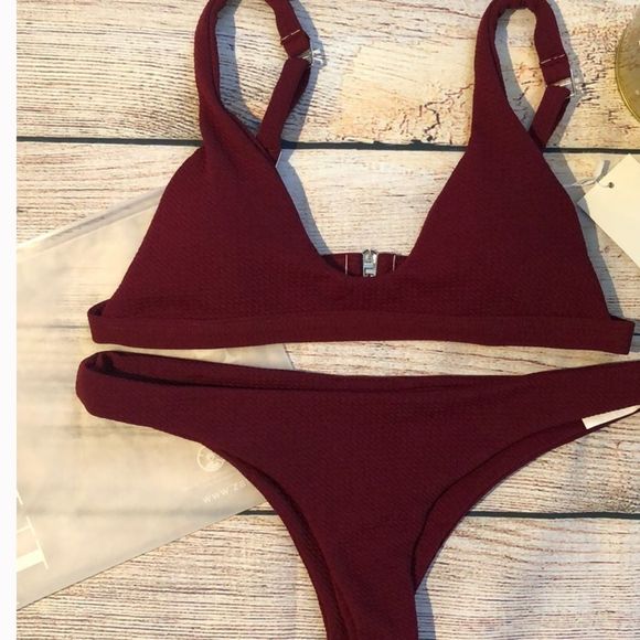 ✨JUST IN✨LOW WAISTED PADDED SCOOP BIKINI - Picture 1 of 7